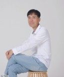 user-avatar