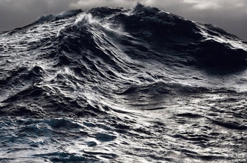 내가 봤을때 숨막히고 무서운 느낌이 드는 바다짤 모아옴 (심해공포증 주의) - 홍콩할매의 속삭임 - *여성시대* 차분한 20대들의 알흠다운 공간