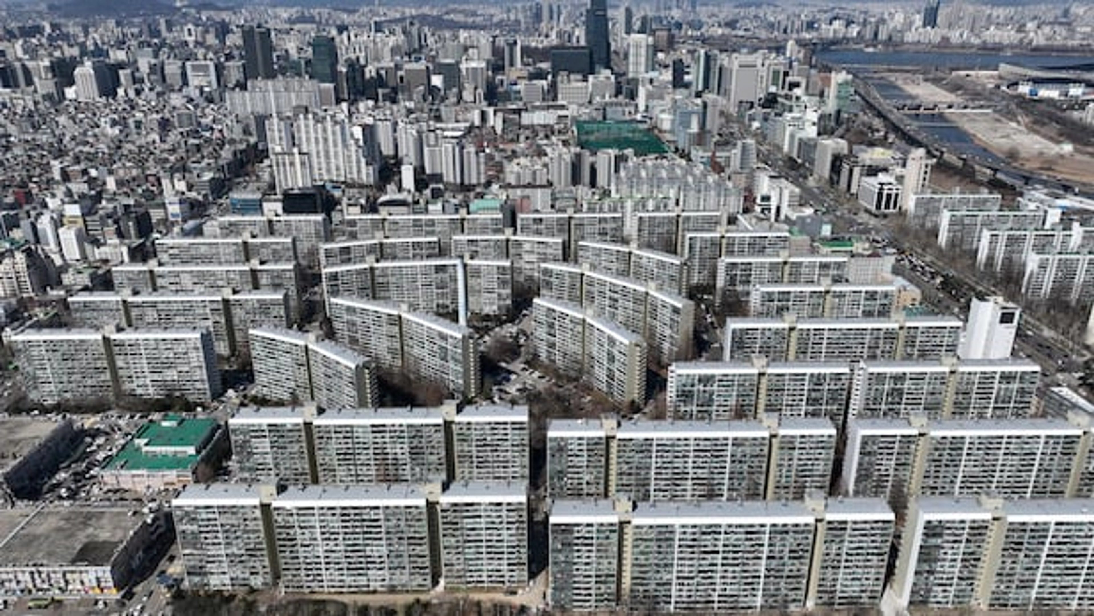 thumb-“다주택자 중과 유예 막차… 매수자는 현금 없으면 위험합니다” [용용맘맘맘]