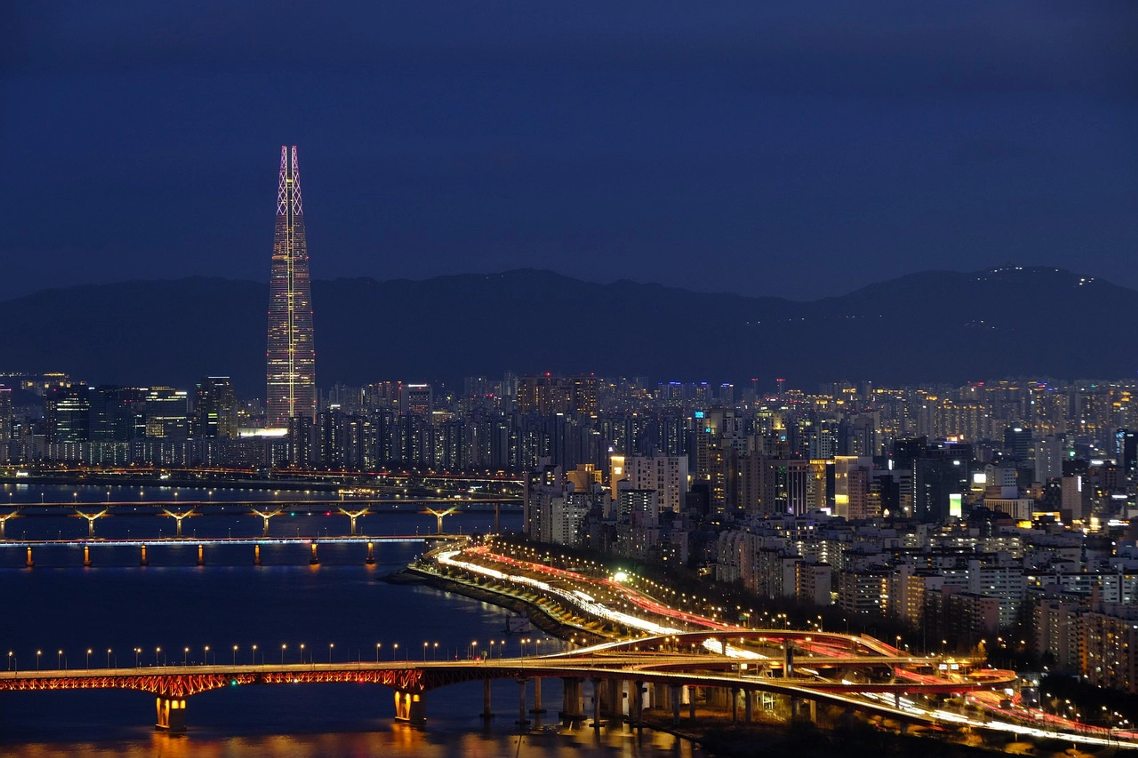 thumb-"공급 부족 때문이 아닙니다.."규제에도 서울 집값이 계속 오르는 진짜 이유