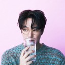 user-avatar