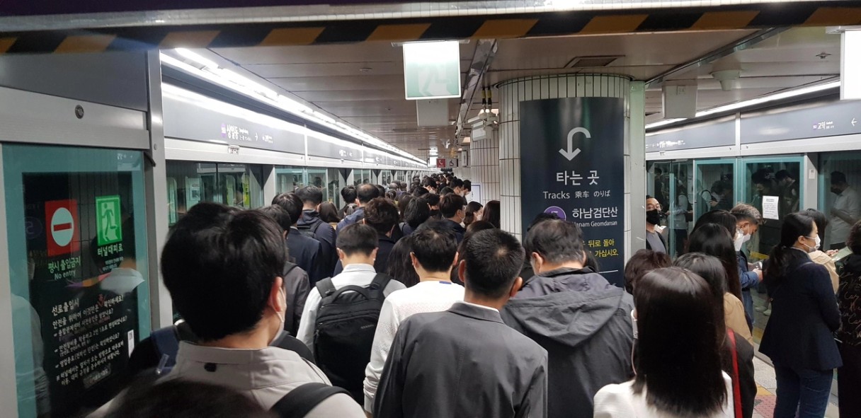 강동구 “지하철5호선 출근길 운행 2회 증회” - 헤럴드경제