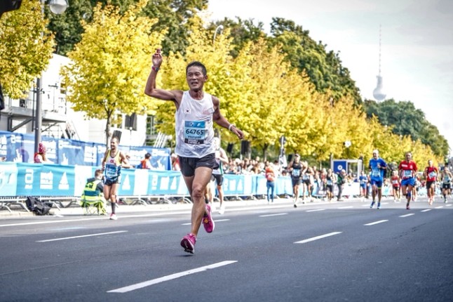 다이어트 결심으로 시작했던 달리기… '2시간50분' 베를린 마라톤 완주