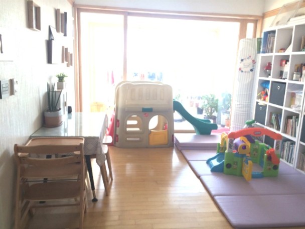 아이있는 집 인테리어] 아이집 거실 인테리어, 스텝2 미끄럼틀 인테리어