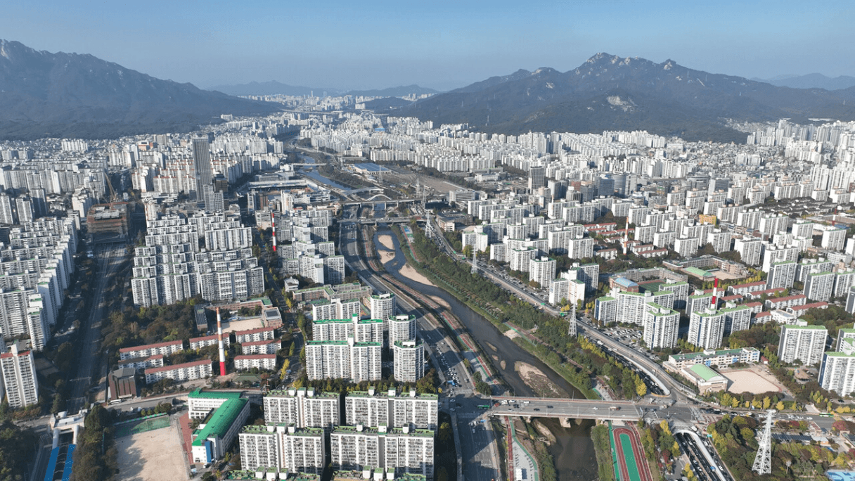 서울 노원 구축 아파트 밀집 지역 항공사진 - 덜 오른 단지 입지 분석