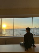 user-avatar