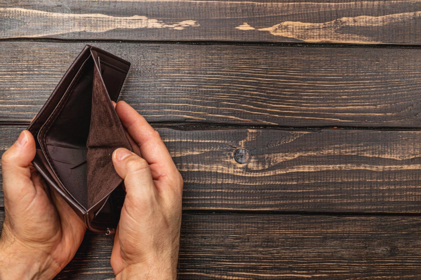 Facing financial crisis with an empty wallet and deep concern for the future